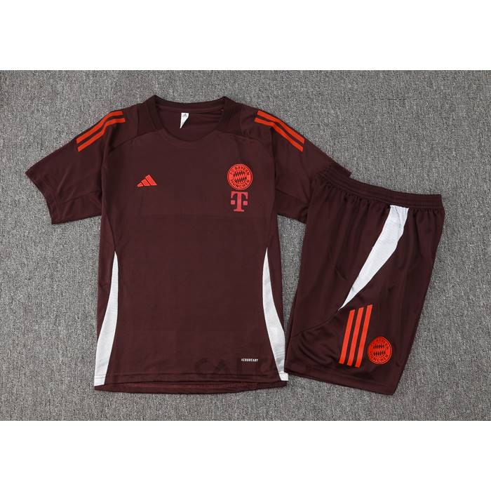 Tuta da Track Bayern Monaco Manica Corta 2024-2025 Rosso - Pantaloncini